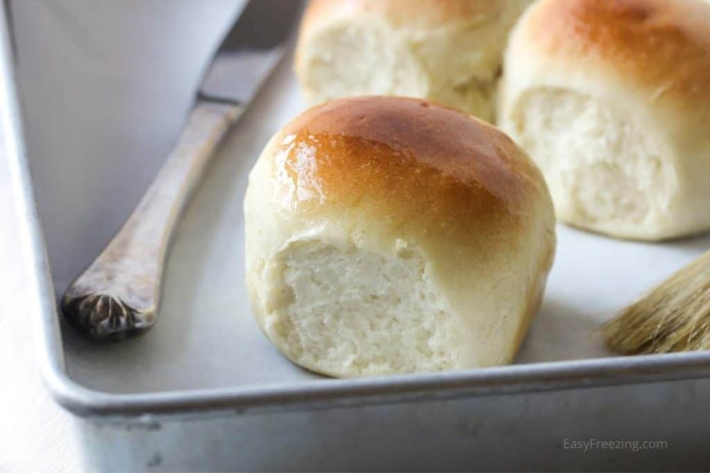 How to freeze Hawaiian rolls.