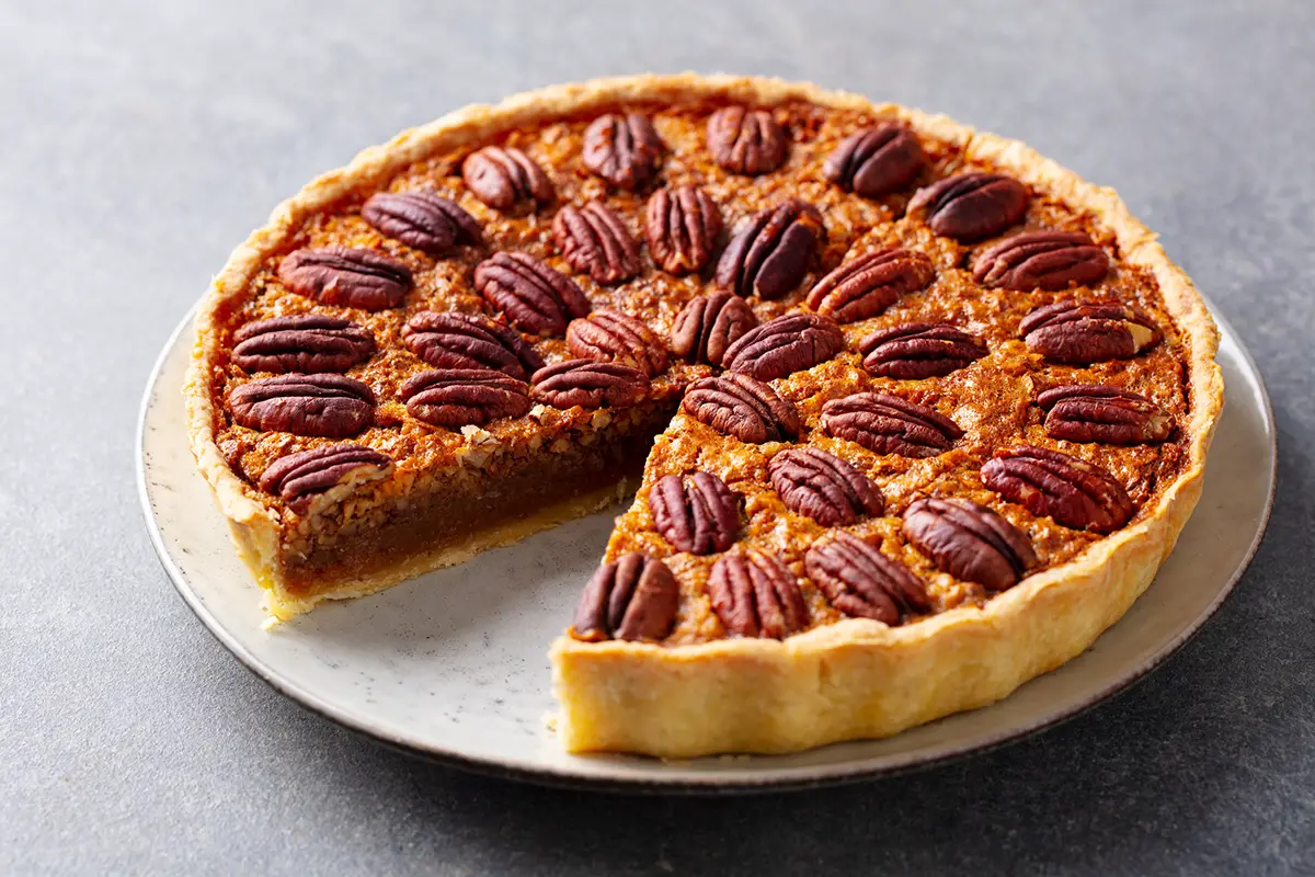 How to Freeze Pecan Pie (Baked & UnBaked) Easy Freezing