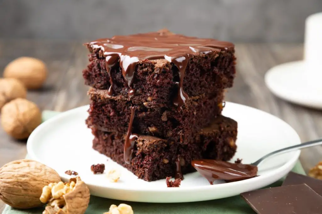 Freeze Brownies in the Baking Tin