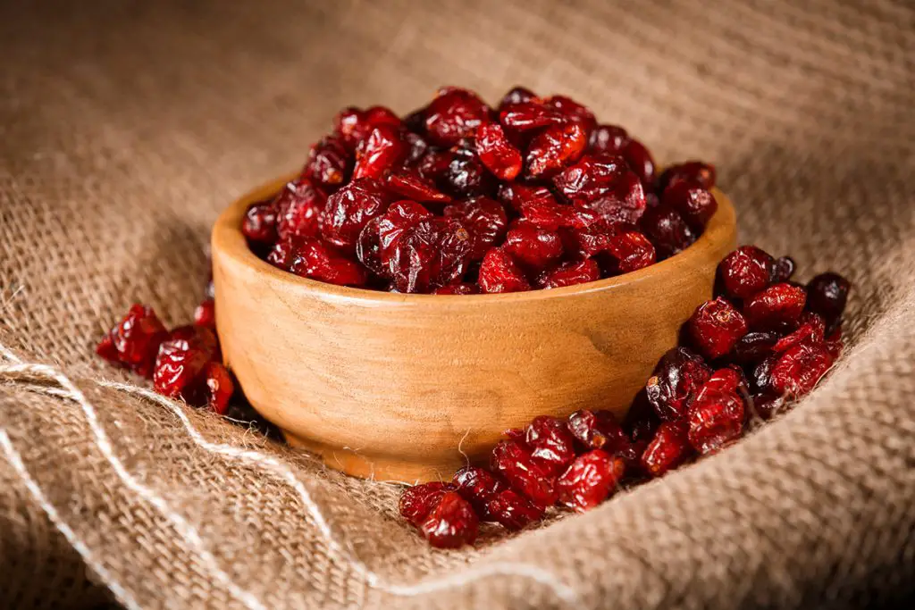 How to freeze dried cranberries.