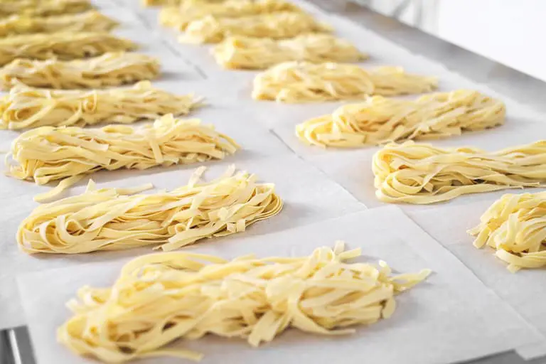 How to freeze fresh uncooked noodles