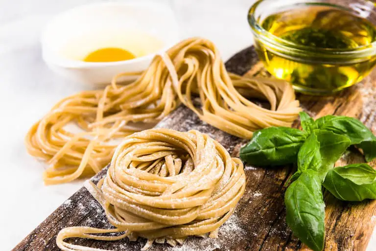 Freeze cooked pasta with olive oil