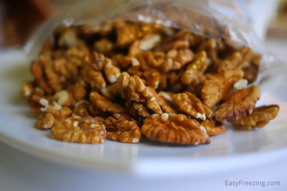 How to Defrost and Reheat Walnuts?