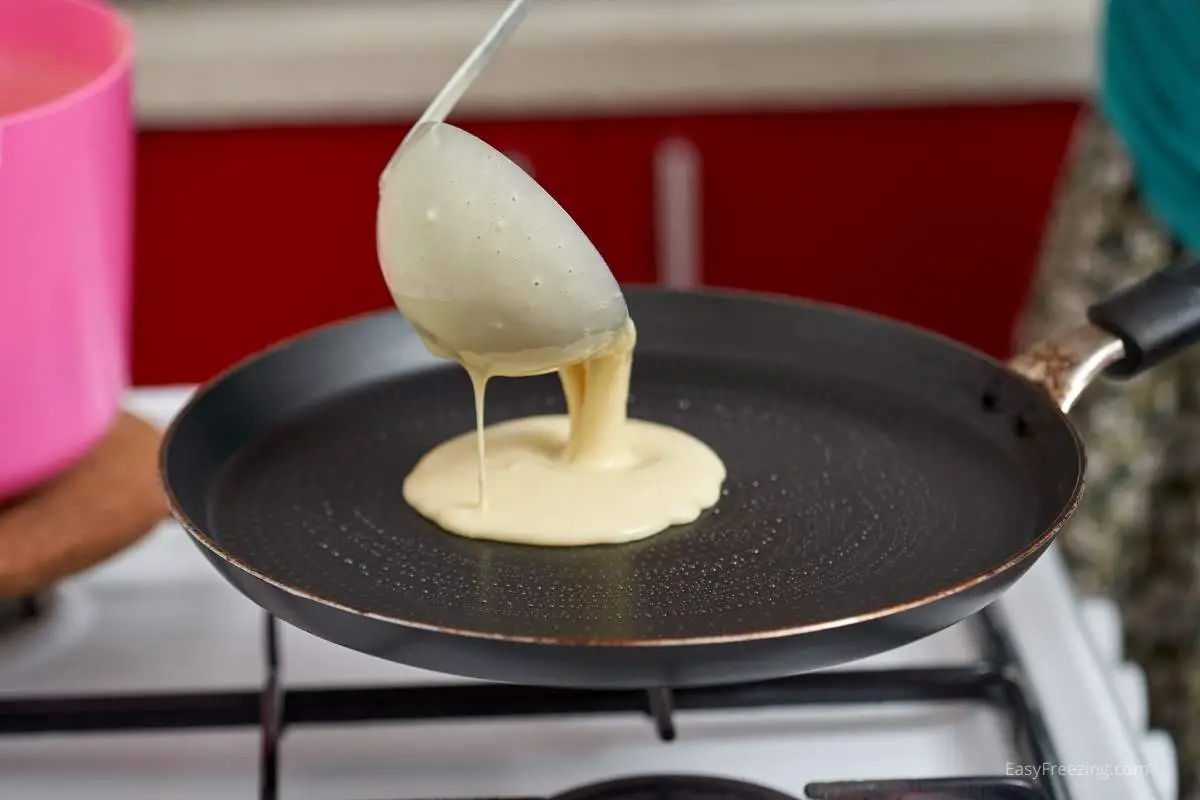 Making pancakes with thawed batter