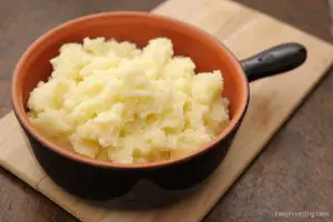 Freezing Mashed Potatoes (A Quick & Easy Guide) - Easy Freezing