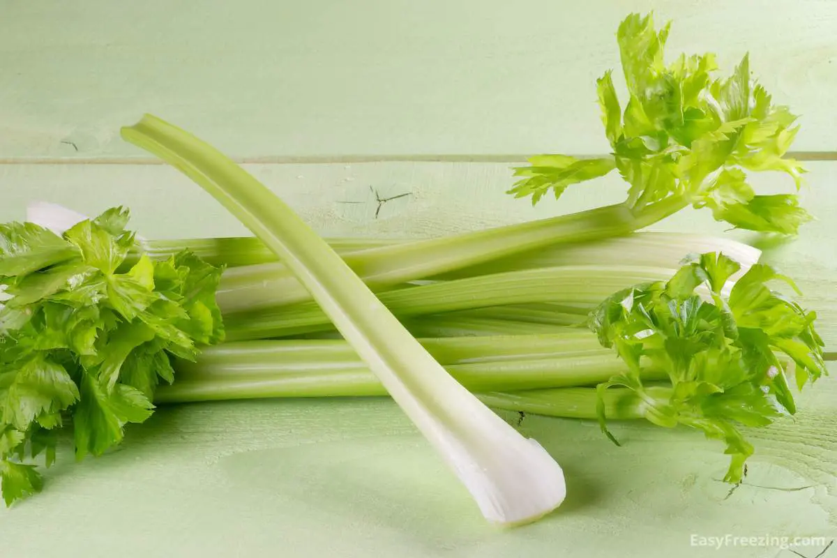 How to Freeze Celery