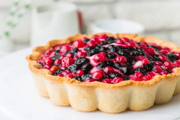 Freezing Pies: Cooked Or Uncooked? (What to Know)