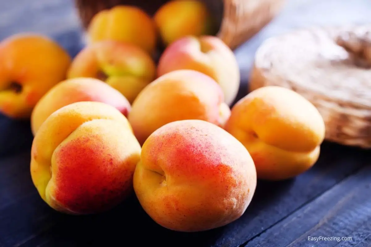 how to choose fresh peaches